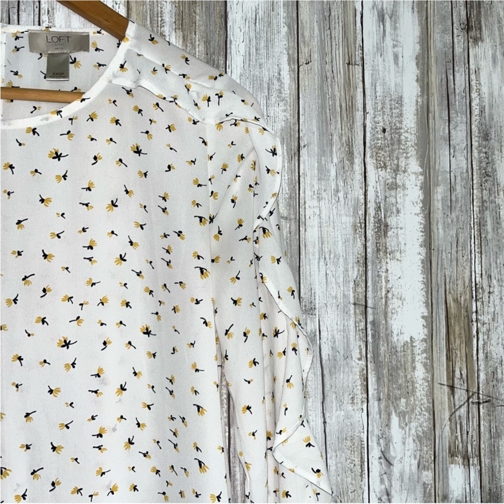 Loft White Floral Flutter Sleeve Blouse - Picture 3 of 5